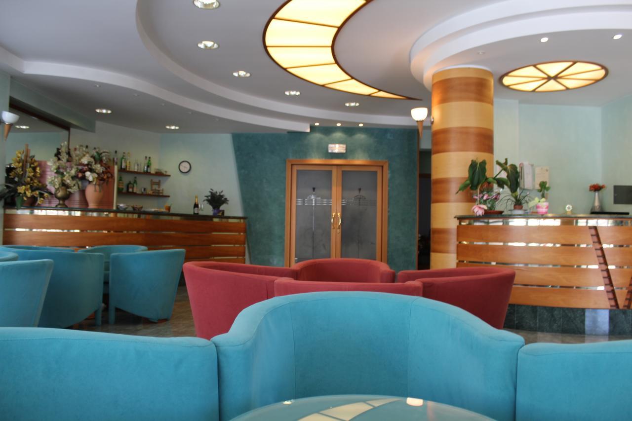 Hotel American Bellaria-Igea Marina Esterno foto